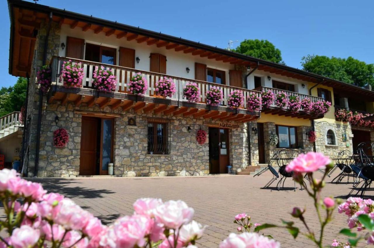 Agriturismo Dell'Altopiano Serle Buitenkant foto